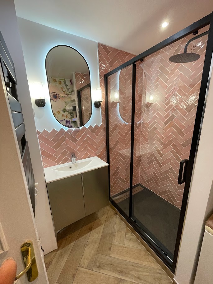 Chantier Rénovation d'une salle de bain - Chantier Caty réalisé par Homerenov91