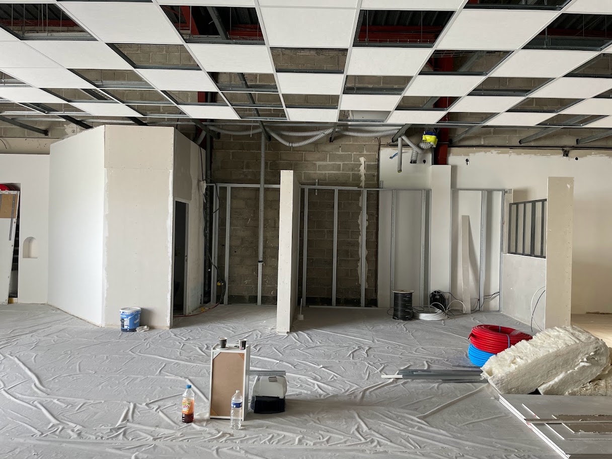 Image du chantier : Aménagement d'un magasin Yess Plomberie à Coignières - 4