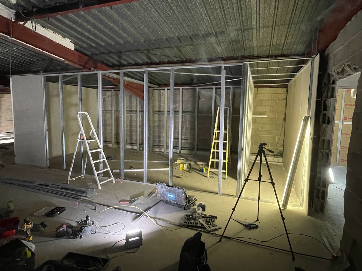 Image du chantier : Aménagement d'un magasin Yess Plomberie à Coignières - 5